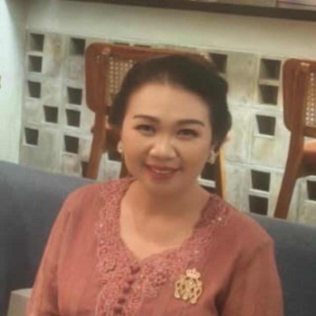 Foto Utami Yustihasana Untoro